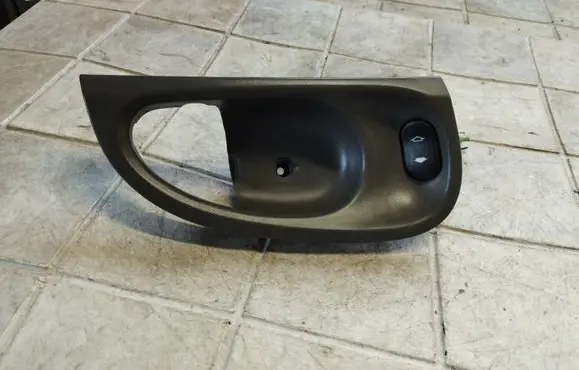 Ford Focus Electric window control switch