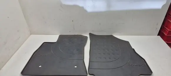 Opel Combo D Front floor mat 
