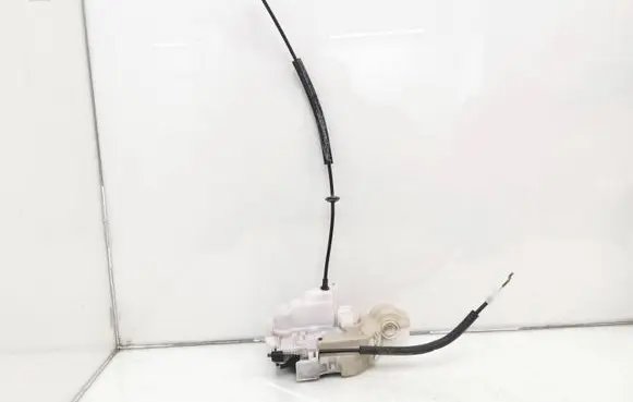 Alfa Romeo 159 Front door lock B792 40s08
