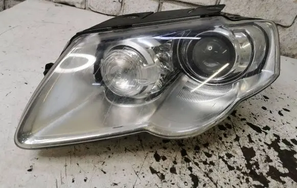 Volkswagen PASSAT B6 Headlight/headlamp 3C0941751G