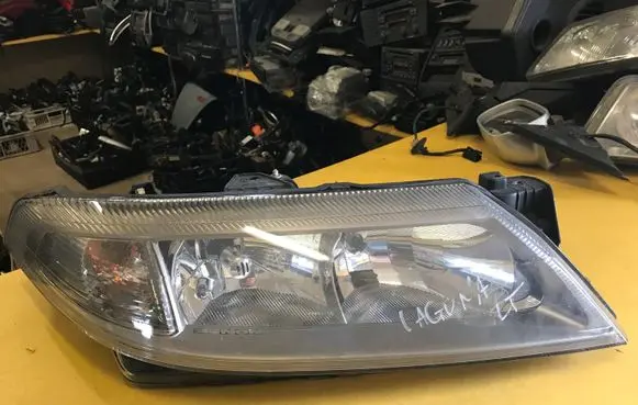 Renault Laguna II Headlight/headlamp