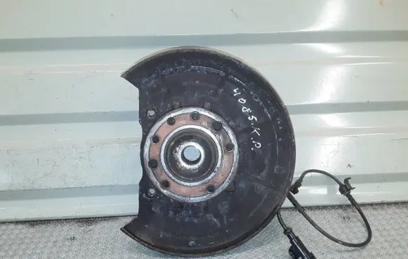 Opel Meriva B Front wheel hub spindle knuckle