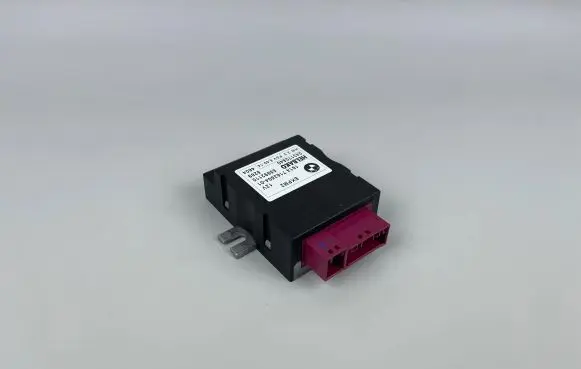 BMW 5 E60 E61 Fuel injection pump control unit/module 7163504 16147163504 1614716350401