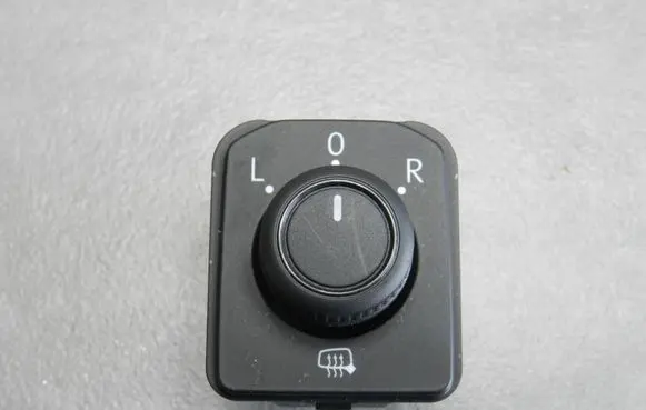 Volkswagen Touran III Wing mirror switch 3G0959565