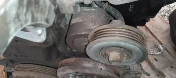 Honda Civic Generator/alternator belt tensioner
