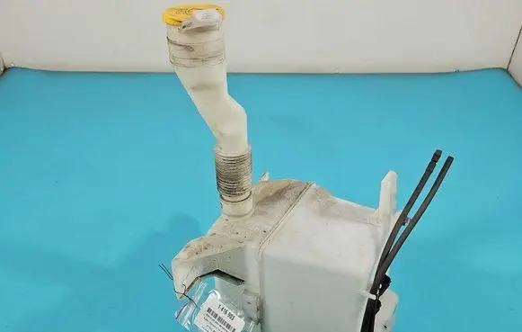 Subaru Impreza III Windshield washer fluid reservoir/tank IMPRK1416903