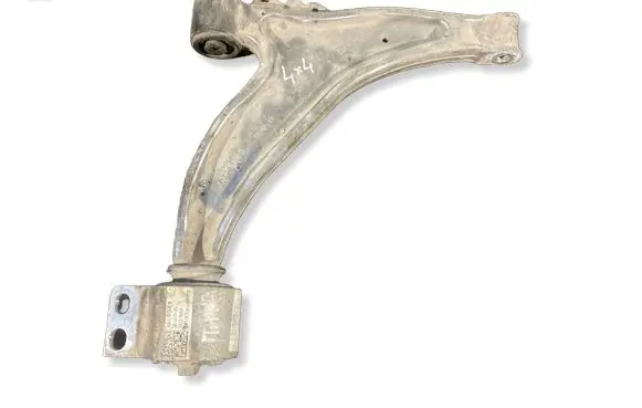 Opel Insignia A Front control arm 13444541