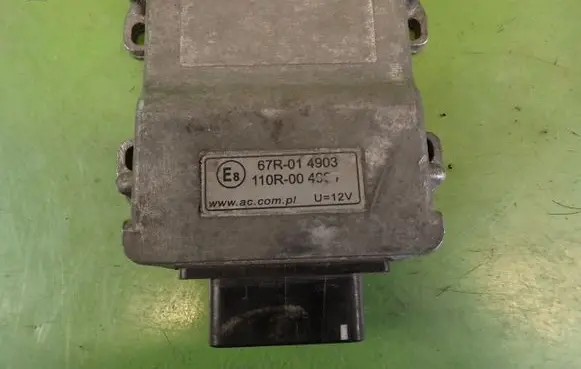 Skoda Octavia Mk1 (1U) LP gas control unit module 67R-014903