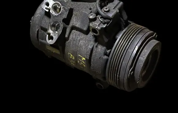 BMW X5 E53 Air conditioning (A/C) compressor (pump) 8377067 A117058920