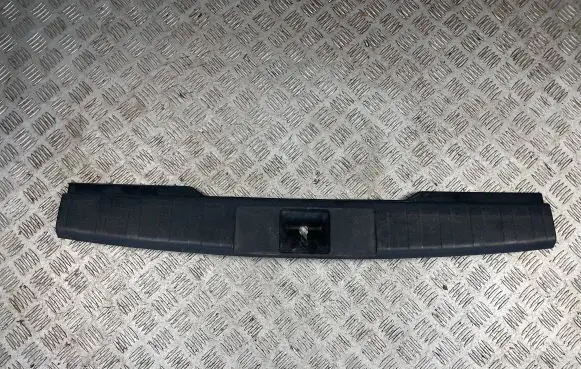 Subaru Outback Trunk/boot sill cover protection 95073AJ01A