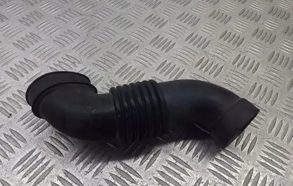Suzuki Swift I Air intake hose/pipe