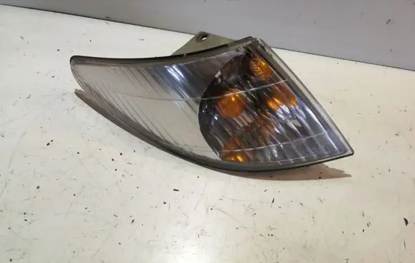 Front indicator light