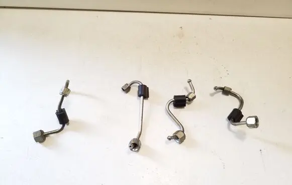 Fiat Tipo Fuel injector supply line/pipe 55218920 55218921 55218923