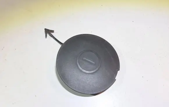Hyundai Genesis Cover in windowsill 85462B1000