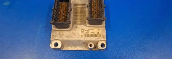 Fiat Punto (188) Engine control unit/module 0261208032