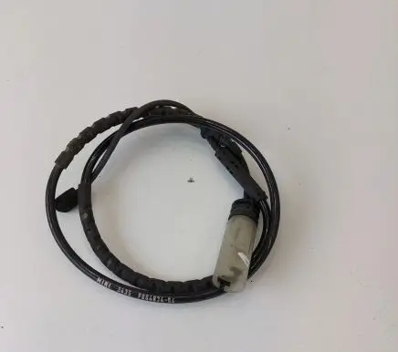 Mini Cooper Countryman R60 Brake pads wear sensor 9804834