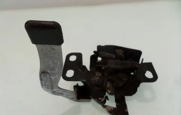 Honda Jazz Engine bonnet/hood lock/catch