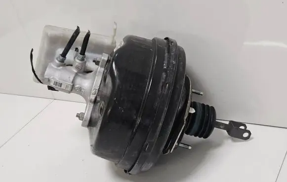 BMW X3 F25 Brake booster 6868366 G2AT89 14B1470T2376