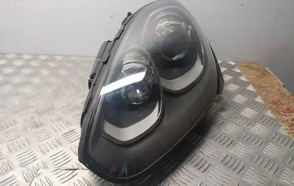 Porsche Cayenne (92A) Headlight/headlamp 7P5941751H