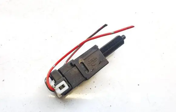 Brake pedal sensor switch