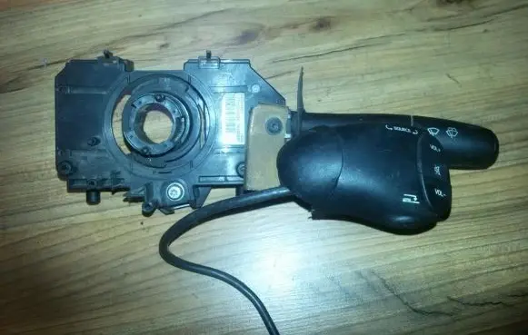 Renault Master II Wiper control stalk 7700354626