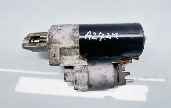 Mercedes-Benz CLS C218 X218 Starter motor A0061519801 20111010 184636