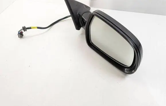 Audi A5 8T 8F Front door electric wing mirror 