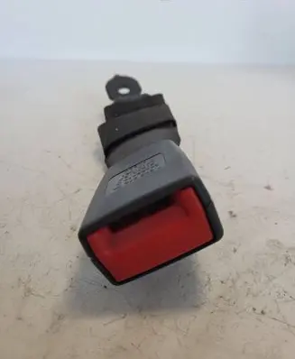BMW 5 F10 F11 Middle seatbelt buckle (rear) 724327504