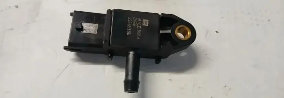 Opel Astra J Exhaust gas pressure sensor 55566186