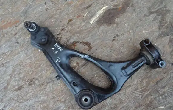 Mercedes-Benz Vito Viano W447 Front control arm