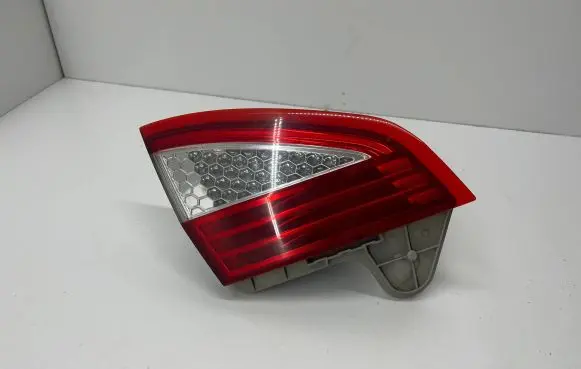 Ford Mondeo Mk III Tailgate rear/tail lights 1S7113A603A