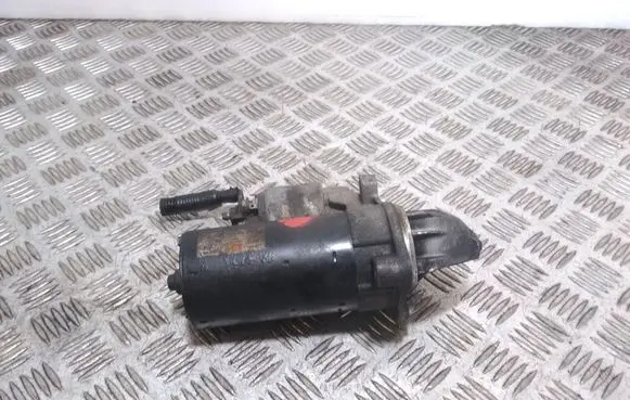 Mercedes-Benz Sprinter W906 Starter motor A00615174