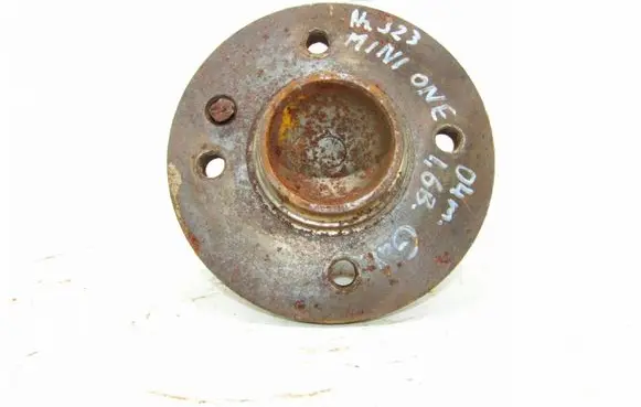 Mini One - Cooper R50 - 53 Rear wheel hub