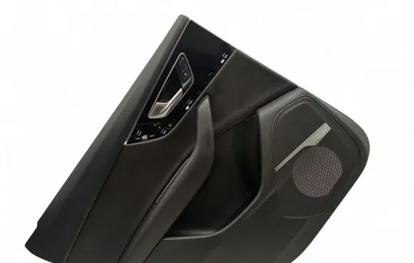 Audi Q7 4M Rear door card panel trim 4M0867305H