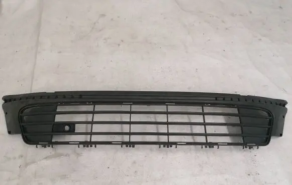 Ford Mondeo MK IV Front bumper lower grill AM2117B968BC