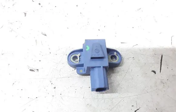 Volkswagen Golf V Airbag deployment crash/impact sensor 1K0955557A