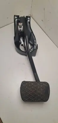 Mercedes-Benz E W212 Brake pedal 204292023