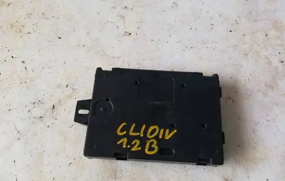Renault Clio IV BSM Control unit 284B17552R
