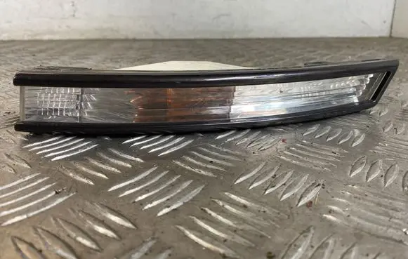 Volkswagen PASSAT B6 Front indicator light 3C0953041H 3C0807717A