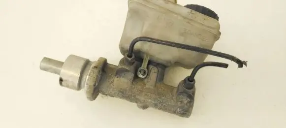 Peugeot 406 Master brake cylinder l481376