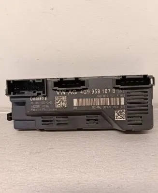 Tailgate/trunk control unit/module