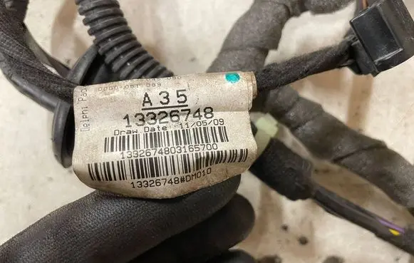 Opel Insignia A Front door wiring loom 13326748