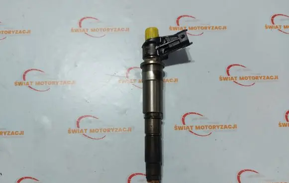 Opel Vivaro Fuel injector 0445115007