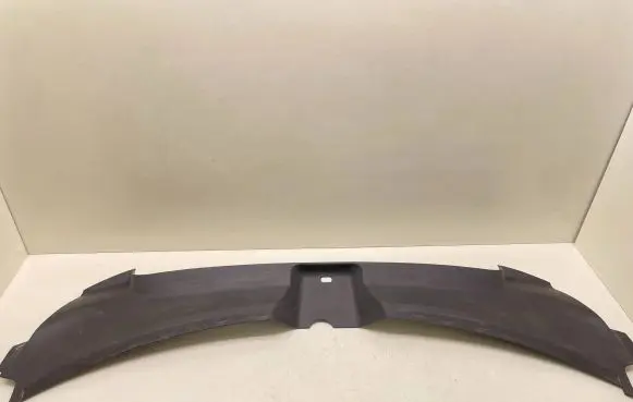 Audi A6 S6 C6 4F Radiator trim 4F0807081