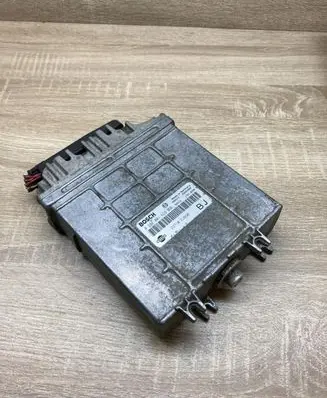 Nissan Primera Engine control unit/module ECU 237102J660 0281001629