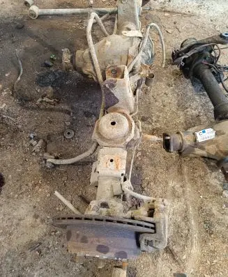 Opel Frontera B Rear axle beam 