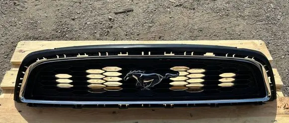 Ford Mustang V Front grill dr338200acw