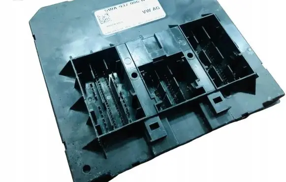 Volkswagen Golf VIII Comfort/convenience module 5WA937086N