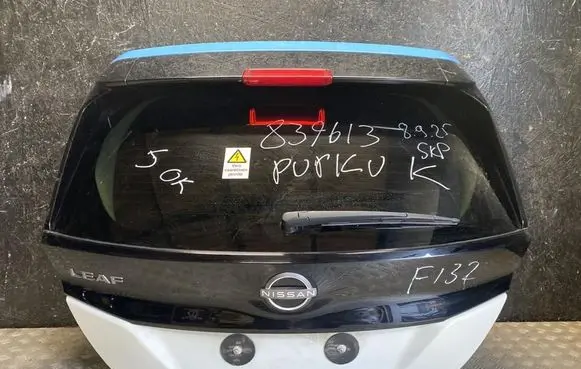 Nissan Leaf II (ZE1) Tailgate/trunk/boot lid