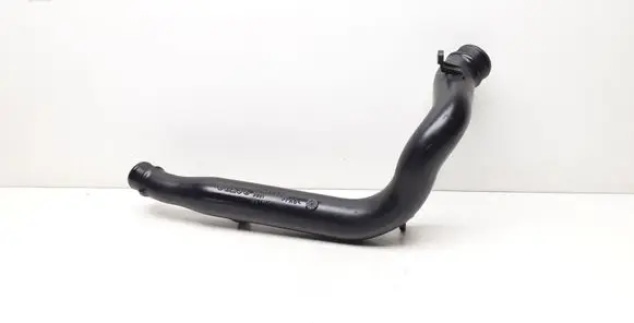 Volvo V70 Intercooler hose/pipe 8624887